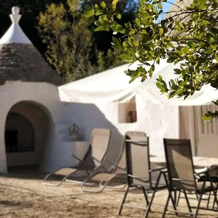 Trullo Canopo 切列梅萨皮卡