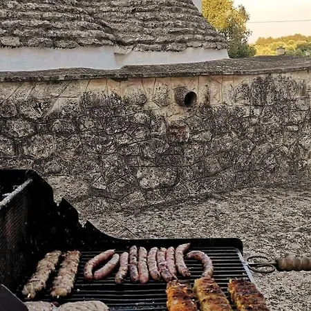 Trullo Canopo 别墅 *